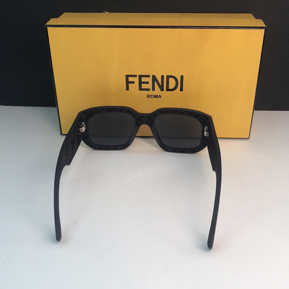 New FE40113i 02A FENDI FE40113I Shadow rectangle-frame acetate sunglasses - Picture 9 of 13